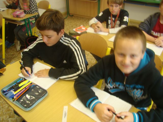 8. PŘÍŠTĚ SE NEROZMÁZNU